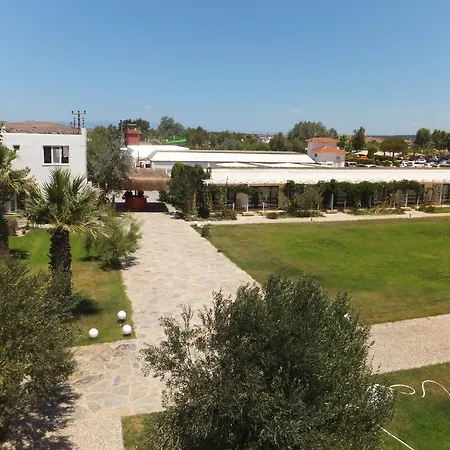Hotel Aytas 3*