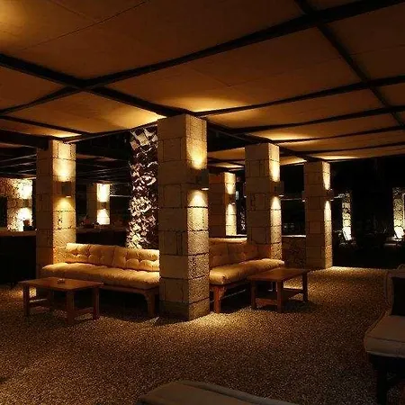 Aytas Hotel Ayvalı
